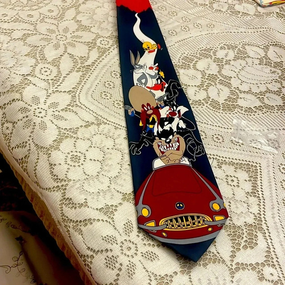 Warner Bros. Other - Vintage 1993 Warner Bros Tie Made in 🇺🇸 EUC